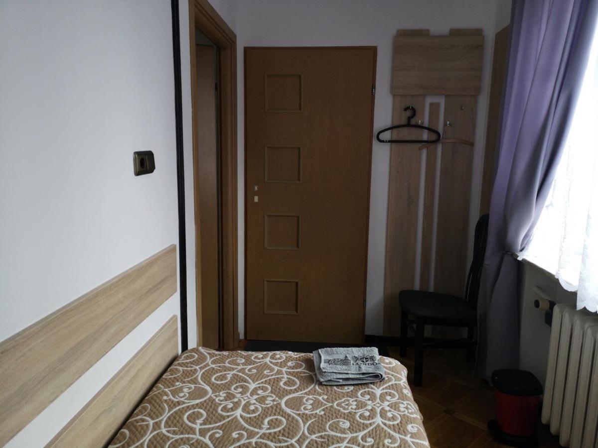 Apartament Mira Rent House Warszawa Zewnętrze zdjęcie